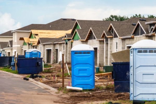 Portable Restroom Features That Support Construction Site Operations